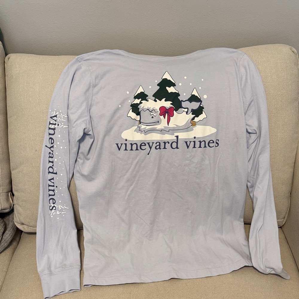 Vineyard Vines Light Gray Winter Graphic Tee